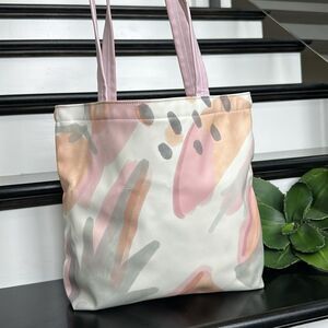 vegan leather tote bag shoulder purse like new non smoking clean